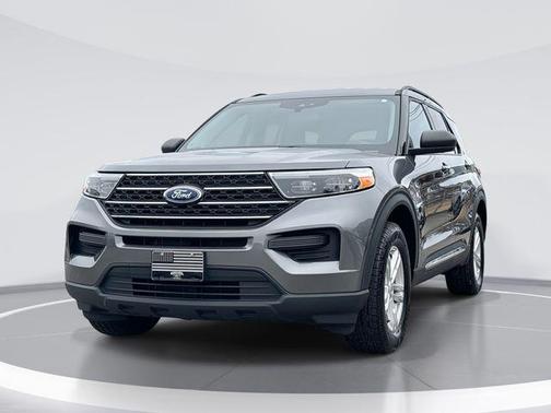 CARBONIZED GRAY METALLIC 2022 Ford Explorer XLT