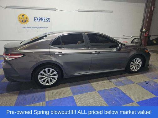 Predawn Gray Mica 2018 Toyota Camry LE