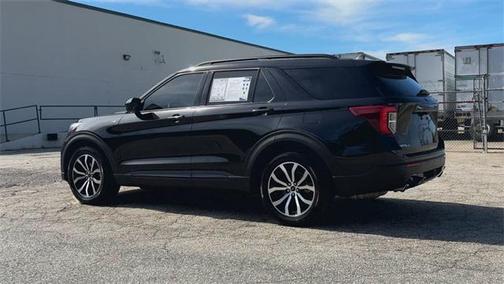 2022 Ford Explorer ST-Line