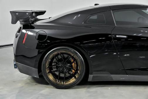 2011 Nissan GT-R Premium