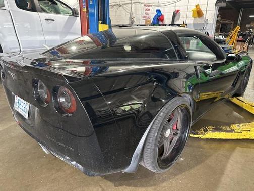 2005 Chevrolet Corvette Base