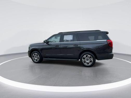 2025 Ford Expedition Max Active 4x4