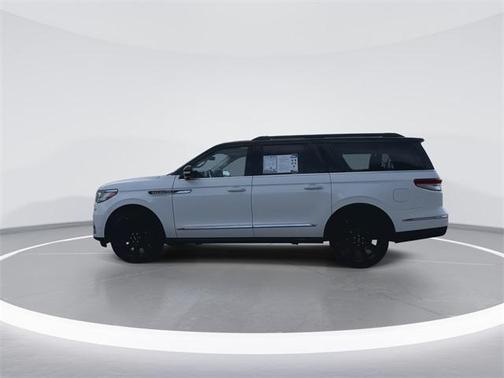 2024 Lincoln Navigator Black Label