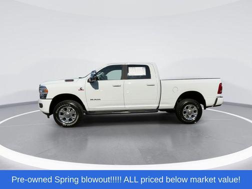 Bright White Clearcoat 2024 RAM 2500 Laramie Crew Cab 4x4 6'4' Box
