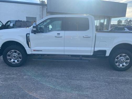 2025 Ford F-250 Lariat