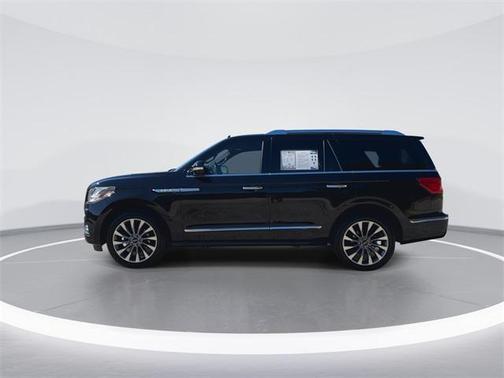 2019 Lincoln Navigator Select
