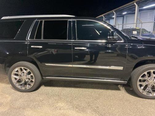 2017 Cadillac Escalade Platinum