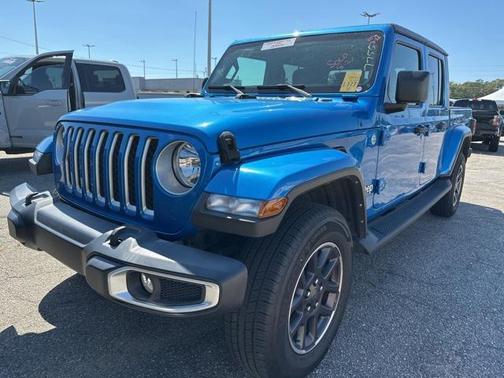 2022 Jeep Gladiator Overland