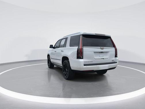 2018 Cadillac Escalade Platinum