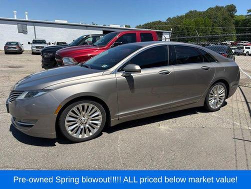 LUXE METALLIC 2015 Lincoln MKZ Base