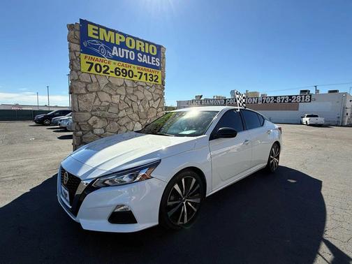 2020 Nissan Altima SR FWD