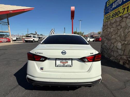 2020 Nissan Altima SR FWD