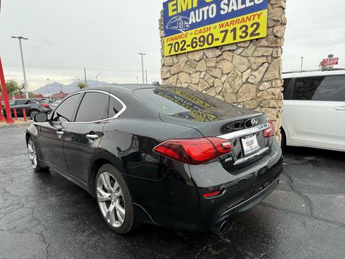 2017 INFINITI Q70 3.7X