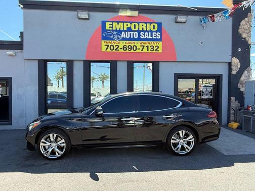 2017 INFINITI Q70 3.7X