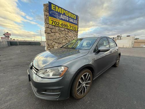 2016 Volkswagen Golf TSI SE 4-Door