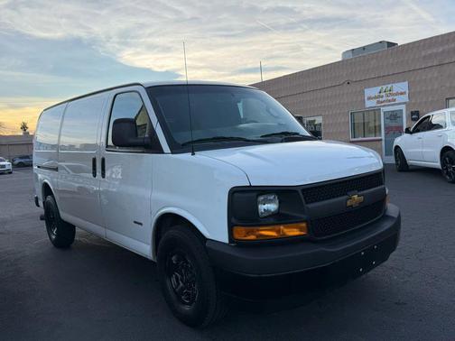 2017 Chevrolet Express 2500 Work Van
