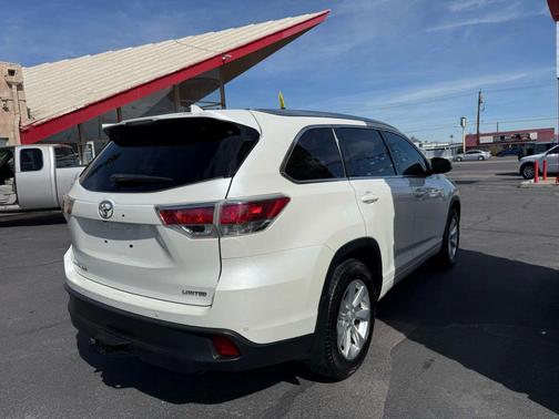 2014 Toyota Highlander Limited Platinum