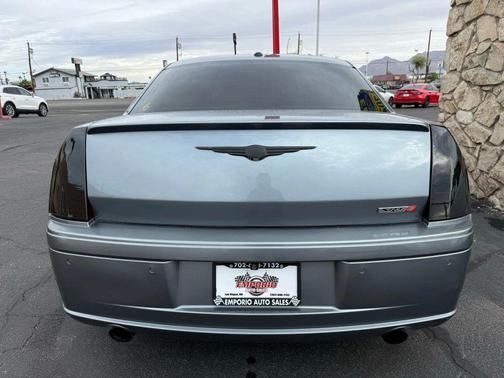 2006 Chrysler 300 SRT8