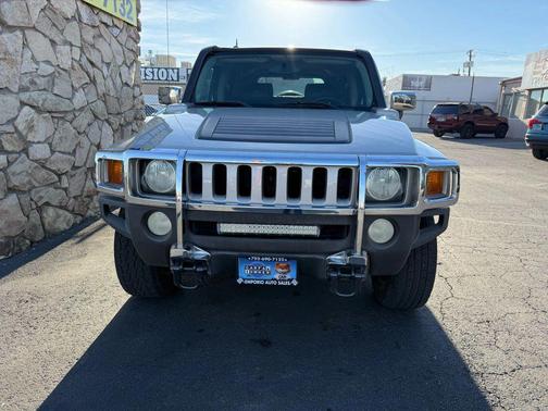 2007 Hummer H3 Base