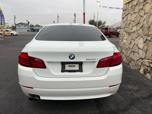 2013 BMW 528 xDrive