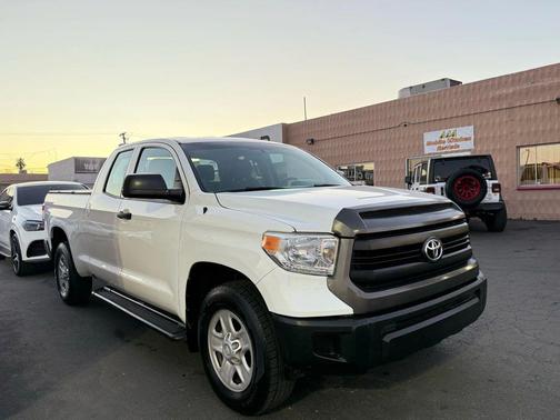 2014 Toyota Tundra SR