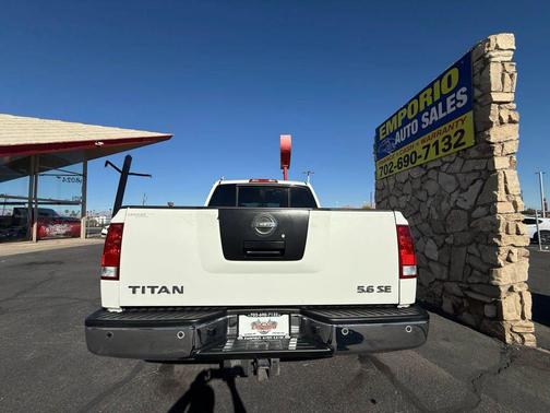 2010 Nissan Titan SE