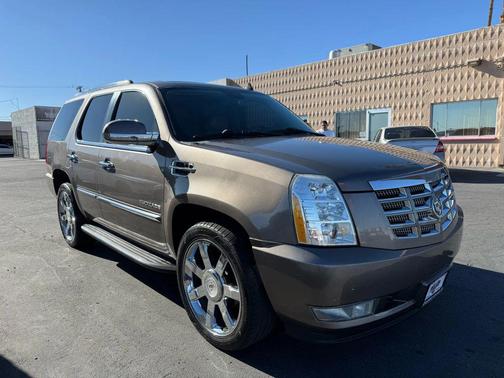 2012 Cadillac Escalade Luxury