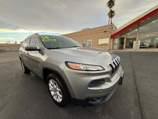 2014 Jeep Cherokee Sport