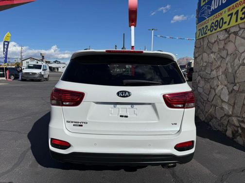 2020 Kia Sorento S