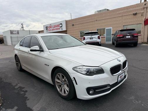2015 BMW 528 528i Sedan 4D