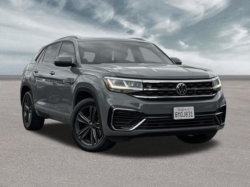 Pure Gray 2021 Volkswagen Atlas Cross Sport 3.6L V6 SE w/Technology R-Line