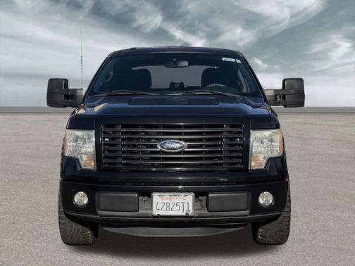 TUXEDO BLACK METALLIC 2014 Ford F-150 STX