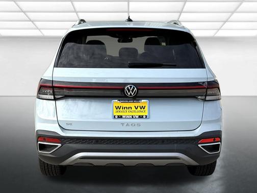 2026 Volkswagen Taos SE