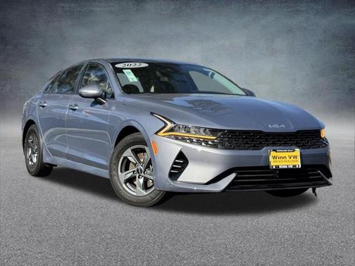 2022 Kia K5 LXS
