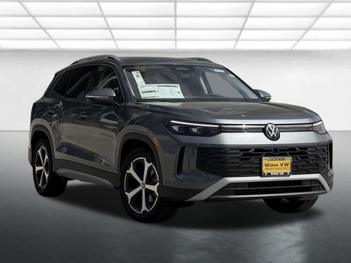 Platinum Gray Metallic 2026 Volkswagen Tiguan 2.0T SE