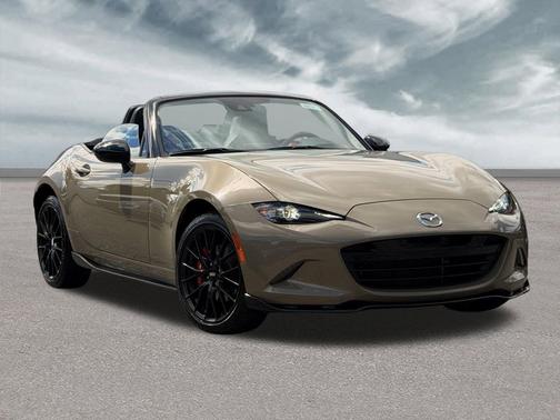 Zircon Sand 2023 Mazda MX-5 Miata Club