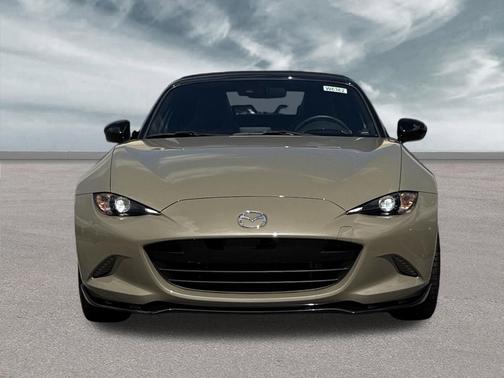 Zircon Sand 2023 Mazda MX-5 Miata Club