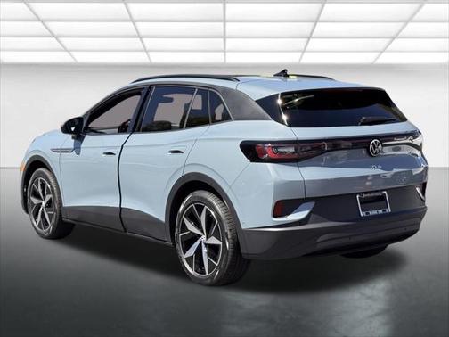 2025 Volkswagen ID.4 Pro