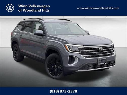 2025 Volkswagen Atlas 2.0T SE w/Technology