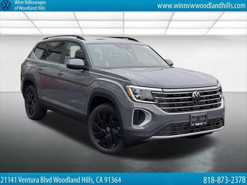 2025 Volkswagen Atlas 2.0T SE w/Technology