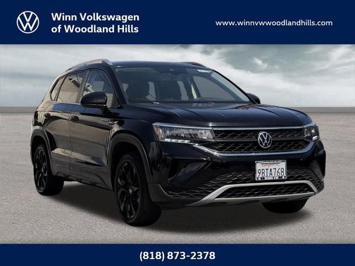 Deep Black 2022 Volkswagen Taos 1.5T SE