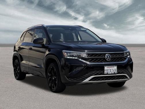 Deep Black 2022 Volkswagen Taos 1.5T SE