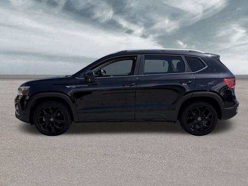 Deep Black 2022 Volkswagen Taos 1.5T SE