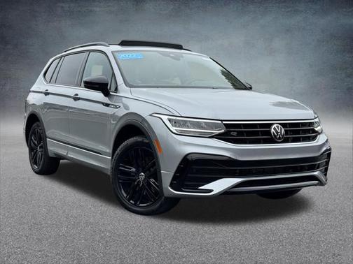 2022 Volkswagen Tiguan 2.0T SE R-Line Black 4MOTION