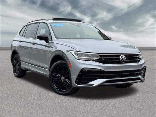 2022 Volkswagen Tiguan 2.0T SE R-Line Black 4MOTION