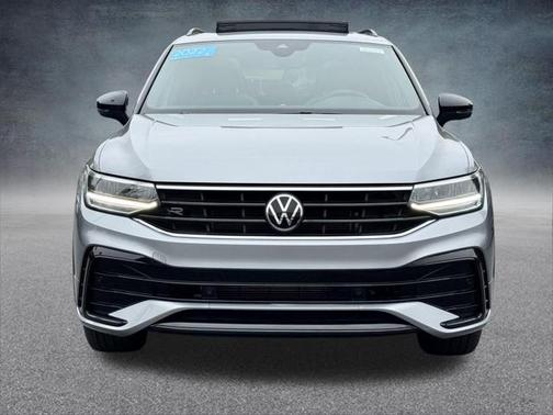 2022 Volkswagen Tiguan 2.0T SE R-Line Black 4MOTION