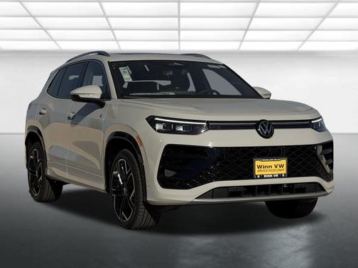 2026 Volkswagen Tiguan 2.0T SEL R-Line 4MOTION