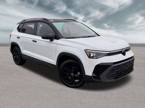 2025 Volkswagen Taos 1.5T SE Black