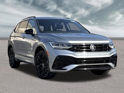 2022 Volkswagen Tiguan 2.0T SE R-Line Black