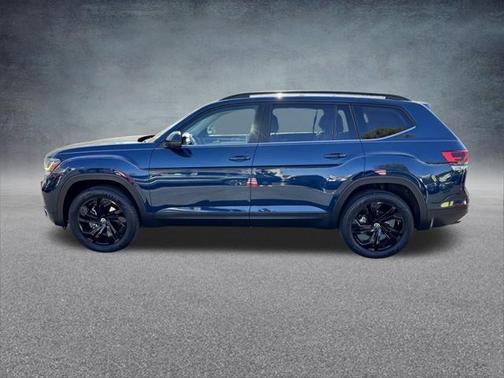 2022 Volkswagen Atlas 3.6L SE w/Technology